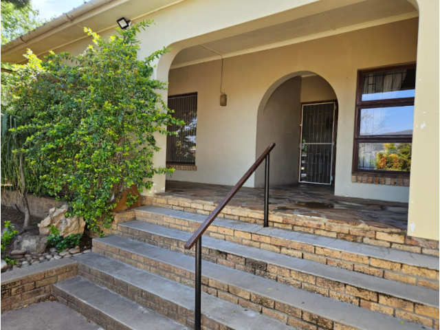 <!--[if BLOCK]><![endif]--> 81  Park Street, Citrusdal, Citrusdal <!--[if ENDBLOCK]><![endif]-->